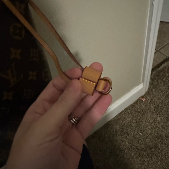 Louis Vuitton Brown Monogram Tote Bag - Picture 5 of 7